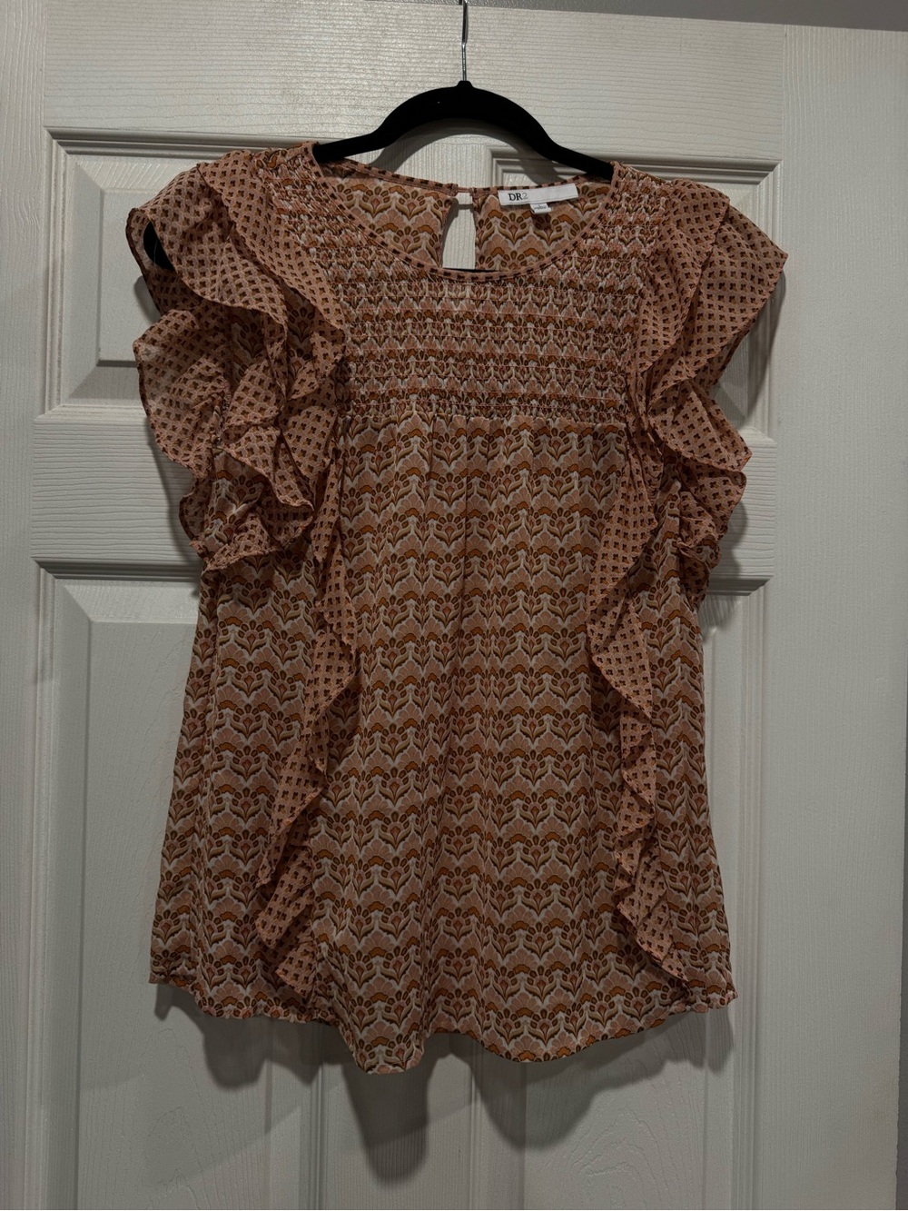 DR2 Peach/brown-Print Ruffle-Sleeve Women’s Blouse